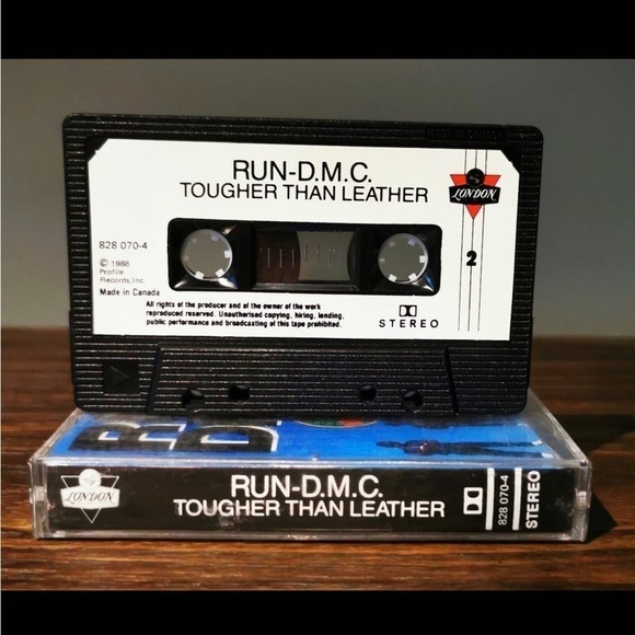 Run DMC - Tougher Than Leather - Cassette - Picture 2 of 2